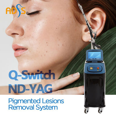 皮の若返りND YAGレーザー機械Qは1064nmカーボン レーザーの皮機械を転換した